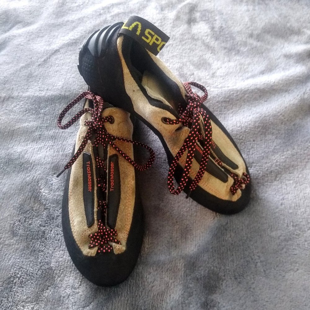 La Sportiva Women's Climbing Shoes Size 5